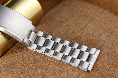 3 Link Stainless Steel Universal Bracelet - Silver / 18mm / 20mm / 22mm