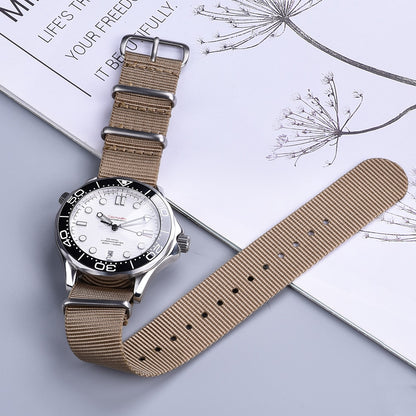 बेसिक नाटो का पट्टा - नीला लाल